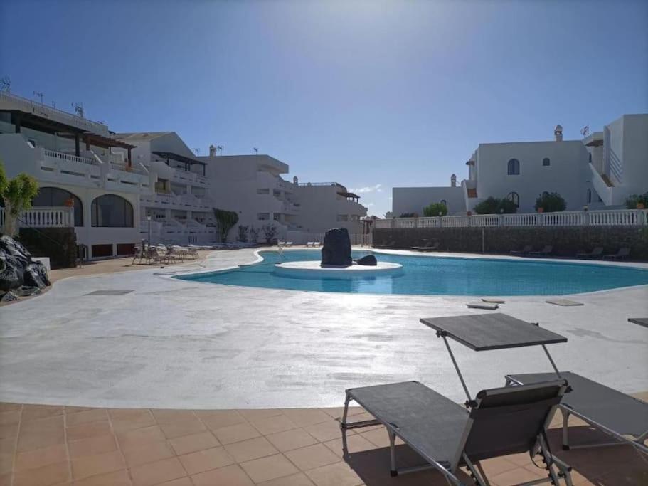 Apto. Vacacional “El Balcon De Las 4 Lunas” Costa Teguise Eksteriør bilde